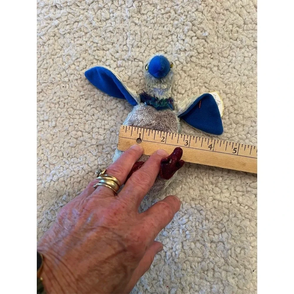 Ty Beanie Baby Buzzy the Buzzard Retired Vintage 2000‎ Plush Toy